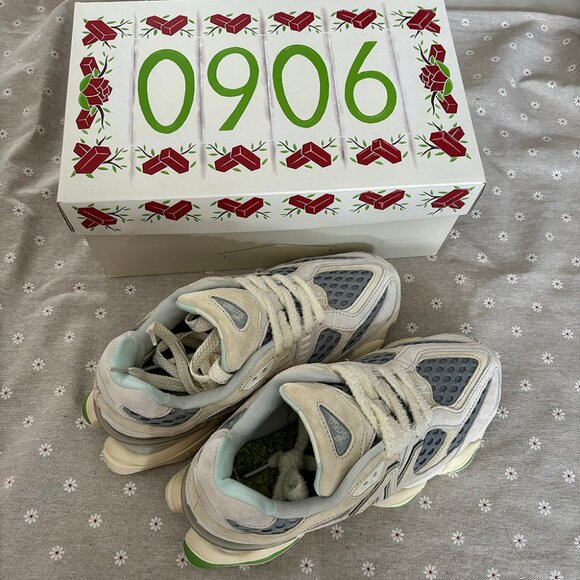 New Balance Bricks And Wood New Balance 9060 - Picture 2 of 6